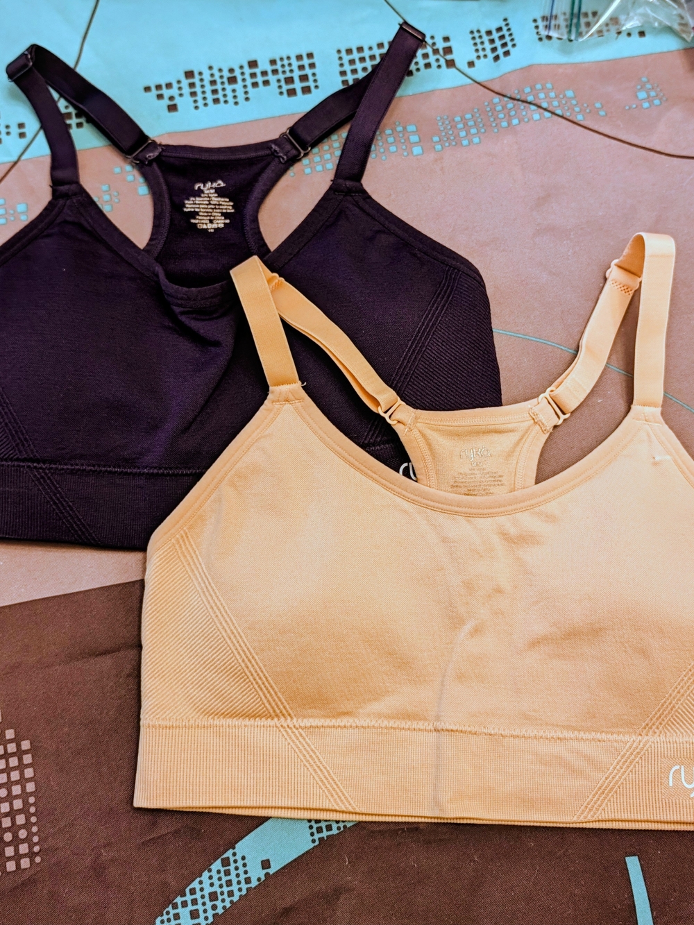 Rykä Seamless Racerback Bralette - Navy & Peach